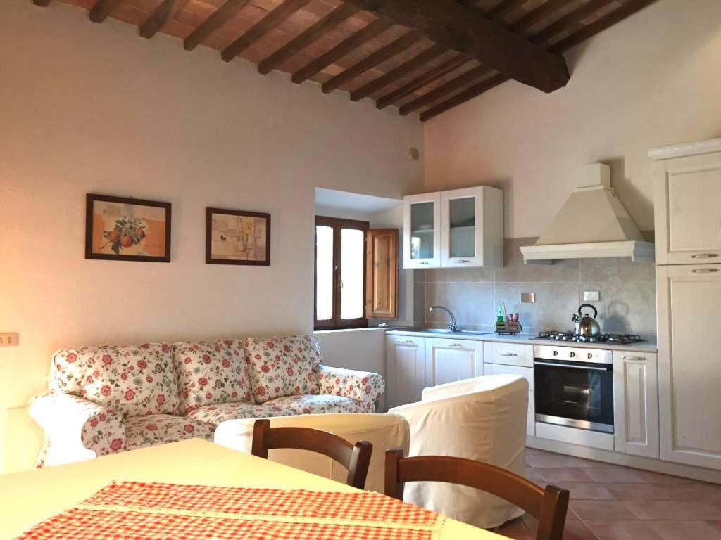 Casole dʼElsa Agriturismo Il Canneto מראה חיצוני תמונה