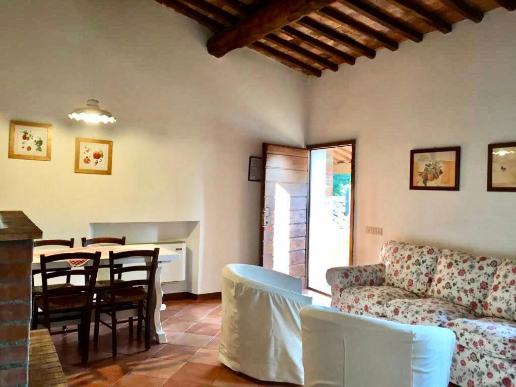 Casole dʼElsa Agriturismo Il Canneto מראה חיצוני תמונה