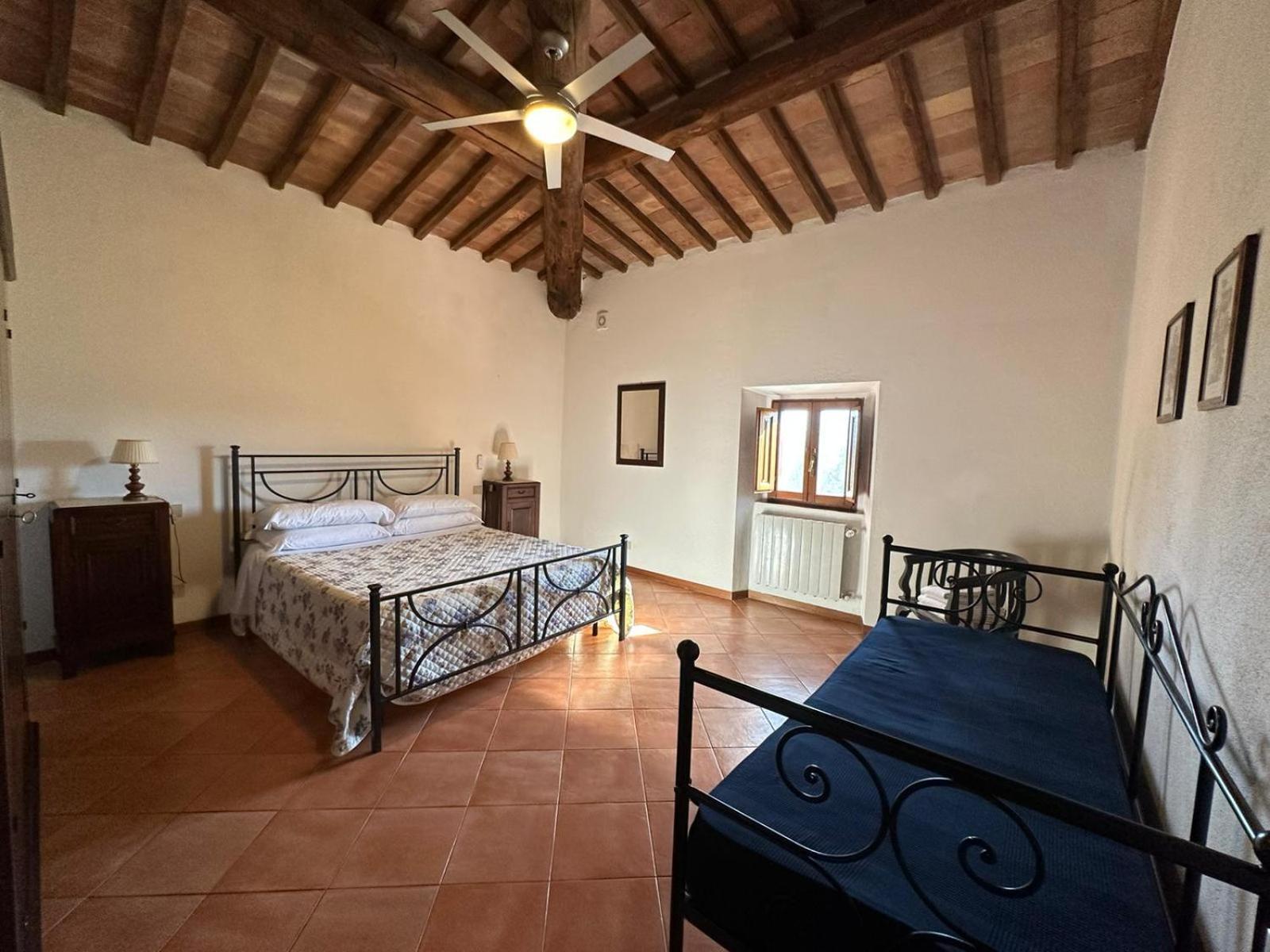 Casole dʼElsa Agriturismo Il Canneto מראה חיצוני תמונה